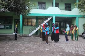 Taman penitipan anak ( tpa ) 3. Pesantren Al Aziz Nganjuk Pesantren Laduni Layanan Digital Untuk Negeri