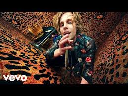 Mix Internacional 2020 2021 As Mais Tocadas 2020 Internacionais Playlist Musicas Pop As Melhores 5 Seconds Of Summer Second Of Summer Billboard Music Awards ♫ top 100 musicas internacionais mais tocadas 2021 | clipes internacionais 2021; mix internacional 2020 2021 as mais