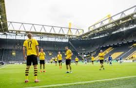 7.8 (6 votes) click here to rate. Bundesliga Highlights Dortmund Hands Schalke 4 0 Thrashing Sportstar