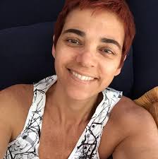 Nahrávejte, sdílejte a stahujte zdarma. Atriz Solange Badim Morre No Rio De Janeiro Aos 53 Anos Nd
