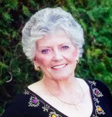 Janine Leonard's Instagram, Twitter & Facebook