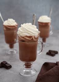 Chocolat Frappe Les Gourmandises De Lou Chocolat Gourmandise Faire Fondre Du Chocolat