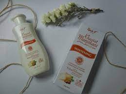 Selalu menjaga kebersihan daerah kewanitaan. Menjaga Area Kewanitaan Sekaligus Keharmonisan Keluarga Dengan Resik V Manjakani Whitening A Mom Who Loves To Write And Share It With Love