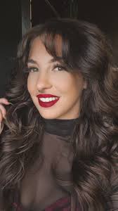 Wearing Twisted Vixen Cosmetics 💋Sassy 💋 It's the perfect Holiday Red!  Grab yours The Jessica Cline Salon & Spa #thejessicacline  ##thejessicaclinesalon #twistedvixen #lipstick #red