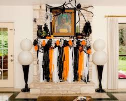 13 Unbelievably Adorable Halloween Decorating Ideas You Still Have Time To Do Halloween Decorations Diy Halloween Decorations Entry Way Design