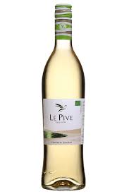 Découvrez nos astuces pour reconnaitre un bon vin pas cher d'un mauvais vin cher. 2020 Wine Guides Top 20 Finds Saq Magazine The Spirit Of Sharing