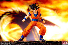 Our selection includes everything you need to complete your dragon ball collection. Imagination Works Goku 1 9 Scale Dragonball Z In Hand Gallery The Toyark News