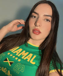 KENIA LUNA (@keniaalunaa) • Instagram photos and videos