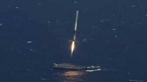 Spacex's last flight in june ended with its falcon 9 rocket breaking up shortly after launch. Video After Historic Manned Launch Spacex Recovers Booster At Sea