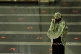 Rusa yang di kelola oleh gudang logistik bp batam sejak tahun 2000an. Jadwal Buka Puasa Dan Waktu Salat Di Kota Tegal 14 Ramadan 1442 H Beritasatu My Id Berita Satu