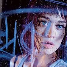 Amber Maude's Instagram, Twitter & Facebook