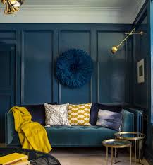 Blue living rooms will forever be a favourite lounge room colour scheme and the chameleon hue offers a variety of vibes. 35 Blue Living Rooms Made For Relaxing