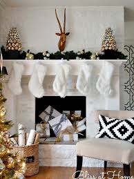 I love this one as the color is very refreshing to the eyes and it somehow imitates the color of the sky, which i think. 20 Chic Black Gold White Holiday Christmas Decorations