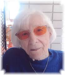 Caroline Schick's Instagram, Twitter & Facebook