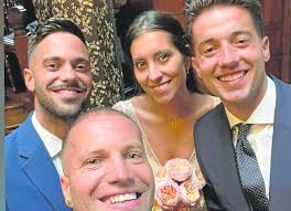 Una 'descarga' de sportinguismo en la boda de Jony