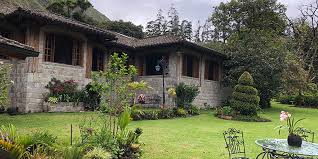 Termas de la virgen if massages and hot tubs are your thing, you might want to pamper yourself at termas de la virgen, located 7.4 mi (11.9 km) from central baños de agua santa. Banos De Agua Santa Hotels Where To Stay Ecuador Hop