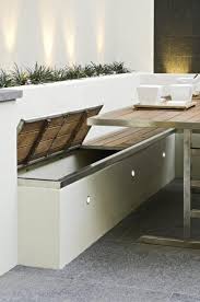 Sitzbank Im Garten Mobel Eingebaut Stauraum Saulenfuss Tisch Sitzbank Garten Eingebaute Bank Neues Zuhause