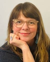 Elizabeth Mangum's Instagram, Twitter & Facebook