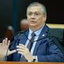 Flávio Bolsonaro Accuses STF Minister Flávio Dino of Political Persecution in Parliamentary Amendment Investigation