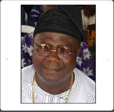 Stephen Ade's Instagram, Twitter & Facebook