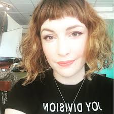 Junky Bee On Instagram Doing That Rainforest Thing Today I Need A Little Exercise I Woke Up Fee Natural Wavy Hair Hairstyles With Bangs Curly Hair Styles