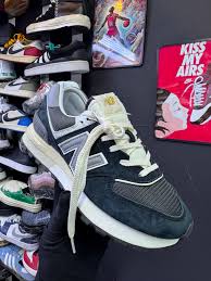New Balance 574