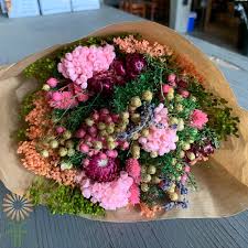 Watch this space, as more and more varieties of dried flowers & preserved foliage will be added ongoingly. Pink Fantasy Dried Mixed Bouquet Wholesale Flowers Diy Wedding Flowers