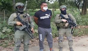 Alias otoniel, presunto integrante del grupo disidente 'carlos patiño', fue judicializado por concierto para delinquir agravado y amenazas agravadas. Clan Del Golfo Voluntario Otoniel Monteria Cordoba Carcel A La Carcel Alias Voluntario Hombre De Confianza De Alias Otoniel Monteria Caracol Radio