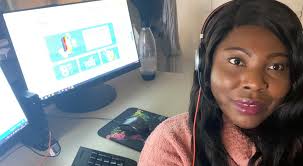 Cynthia Owusu Danquah, spécialiste, Solutions clients, nous fait part de sa  passion pour « offrir un service à la clientèle de classe mondiale »