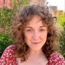 Lori Vandiver's Instagram, Twitter & Facebook