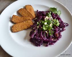 Chou Rouge Cuit Au Gingembre Noix De Cajou Pomme Et Raisins Secs Le Blog Culinaire Pause Nature Chou Rouge Cuit Recette Chou Rouge Recette Chou Rouge Cuit