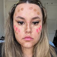 How to Do Your Makeup With TikTok's Dot Contouring Filter
