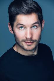 Sheridan Lloyd's Instagram, Twitter & Facebook