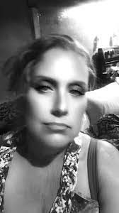 Leanne Mcbride's Instagram, Twitter & Facebook