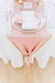 decoration de table rose poudre decoration de table rose poudre table mariage rose mariages or rose