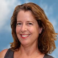 Amazon.com: Holly Bridges: books, biography, latest update