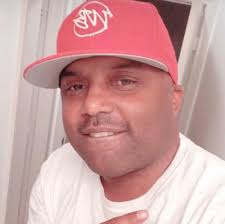 LoRenzo Heard (@lorenzo.heard.12) • Facebook