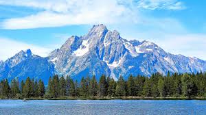 In Jackson Hole, Chair Powell Hints at Near-Term Rate Cuts and Reiterates  Long-Term Approach | PIMCO