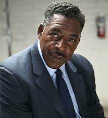 Chcielibyście zobaczyć Lucius Fox w DCU? Jeśli tak, to kto powinien zagrać  tę rolę? : r/DCU_