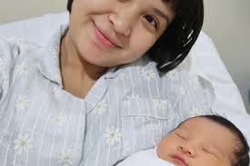 Jun 20, 2021 · doain sehat dan lancar sampai nanti kelahiran ya 🙏 ️ tulis raffi ahmad di laman instagramnya pada (20/6/2021). 3 Artis Ini Melahirkan Normal Cepat Serta Lancar Yuk Tiru Triknya Semua Halaman Nakita