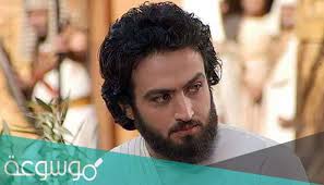 ظهر نور سليم، ابن الممثل المصري هشام سليم، لأول مرة يتحدث فيها علنا عن المراحل التي خاضها في العبور الجنسي (من أنثى إلى ذكر) ومعاناته والتحديدات التي تعرض لها. 3gi1cnktkp0okm