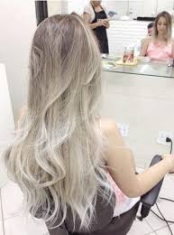 Ash Brown On Top To A Platinum Blonde On Bottom In The Front More Platinum Hair Styles Hair Long Hair Styles