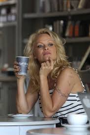 The barbed wire tattoo came about because a costume designer was going to have to paint it on her arm everyday for her role in the 1995 film barb wire. Reflecting On The Barbwire Bicep Tattoo Thecount Com