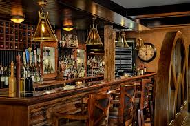 Tavern Bar At The Bedford Village Inn Located In Bedford New Hampshire North Of Boston Bedford Village Inn Nh Hotel New Hampshire
