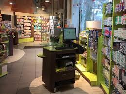 L'équipe de la pharmacie vous accueille tous les jours. En Images Pharmacie Ivry La Bataille 27540 Pharmacie De La Gare Pharmatomic
