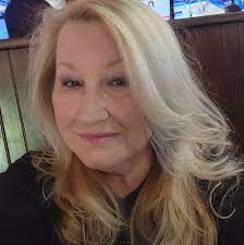 It's been a busy and draining few days for our favorite lady. There was a  change of plan after preop consult and she didn't have outpatient bladder  surgery. Amazingly, the doctor has