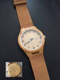 Pin On Montre Cadran Bois