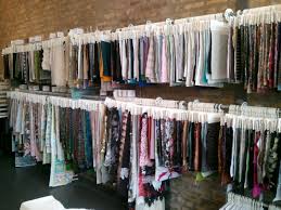 Tekstiili jaemüüklähedal ettevõttele chicago fabric yarn & button sales. Chicago Wholesale Fabrics Opens Its Doors To Designers Fashion Brain Academy