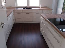 Unsere Neue Kuche Ist Fertig Der Hersteller Ist Nobilia Nobilia 2014 Mit Magnolia Lackfront Stilrichtung Mod Kuchen Planung Moderne Kuche Kuche Magnolie
