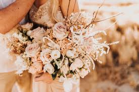 Add to favorites white dried flower bouquet woodoco 5 out of 5 stars (815) $ 11.55. Soft And Romantic Yet Wild And Desert Kenzie And Tyler Wedding Bridal Flowers Bouquets Arrangements Pleasant Grove Ut